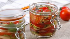 Pomidorų, svogūnų, salierų, petražolių ir saldžiųjų paprikų mi&scaron;rainė