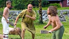 Mūsų dienų entuziastai bando atkurti senovinį &bdquo;knattleikr&ldquo; žaidimą
