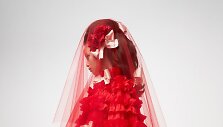 &bdquo;Giambattista Valli&ldquo; 2021 m. pavasario ir vasaros auk&scaron;tosios mados kolekcijos modelis