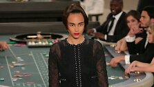 &bdquo;Chanel&ldquo; 2015 m. haute couture kolekcijos modelis