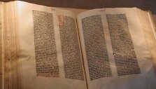 &Scaron;ilutės muziejuje eksponuojama 300 metų Biblija 