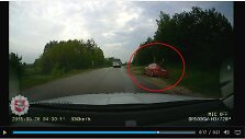 Griovyje pastebėtas automobilis &bdquo;Renault Megane Coupe&ldquo;