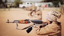 Į &bdquo;Islamo valstybės&ldquo; propagandą įtraukti vaikai