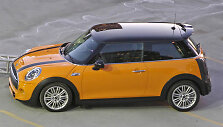 Naujos kartos &bdquo;MINI Cooper&ldquo;