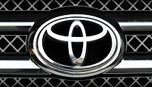 &bdquo;Toyota&ldquo; ženkliukas