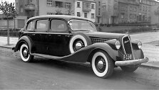 &bdquo;&Scaron;koda Superb&ldquo; (1935 m.)
