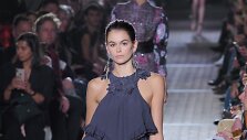 &bdquo;Isabel Marant&ldquo; 2020 m. pavasario ir vasaros kolekcija: Kaia Gerber