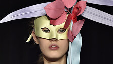 &bdquo;Viktor&Rolf&ldquo; modelis