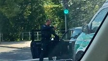 Vilniuje sustabdžius girtą vairuotoją, pareigūnui teko i&scaron;sitraukti ginklą