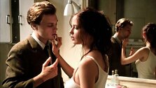 Michaelas Pittas ir Eva Green filme &bdquo;Svajotojai&ldquo;