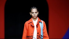 &bdquo;Dior&ldquo; 2022 m. pavasario ir vasaros kolekcijos modelis