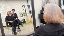&Scaron;ukuosenos pokyčių projekte dalyvavusi Vilma ir plaukų stilistė Jurgita Malakauskaitė