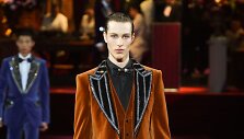  &bdquo;Dolce & Gabbana&ldquo; 2019&ndash;2020 m. rudens ir žiemos kolekcijos modelis