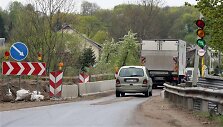 Jau rytoj Jiesios tilto prieigose bus pastatyti eismą draudžiantys ženklai.