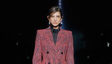 &bdquo;Givenchy&ldquo; 2019&ndash;2020 m. rudens ir žiemos kolekcijos modelis