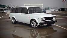 &bdquo;Lada 2104&ldquo;