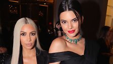 Kim Kardashian ir Kendall Jenner