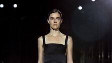 &bdquo;Zac Posen&ldquo; 2016 m. pavasario-vasaros kolekcijos pristatymo momentas