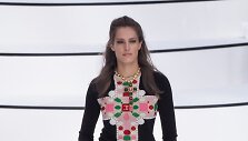 &bdquo;Chanel&ldquo; 2020&ndash;2021 m. rudens ir žiemos kolekcijos modelis