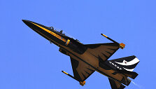 Pietų Korėjos gamybos naikintuvas T-50 &bdquo;Golden Eagle&ldquo;
