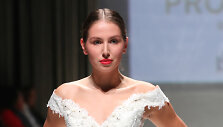 &bdquo;Pronovias&ldquo; vestuvinių suknelių kolekcija