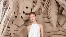 Roberto Kalinkino kolekcijos &bdquo;Urban Jungle&ldquo; modelis 