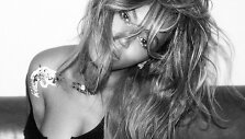 Beyonce &bdquo;Flash Tattoos&ldquo; reklamoje