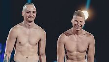 &bdquo;Acro Bro&lsquo;s&ldquo;