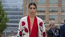 &bdquo;Oscar de la Renta&ldquo; 2019 m. pavasario ir vasaros kolekcijos modelis