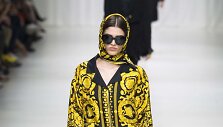 &bdquo;Versace&ldquo; 2018 m. pavasario ir vasaros kolekcija