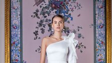 Agnės Deveikytės 2020 m. vestuvinių suknelių kolekcijos modelis