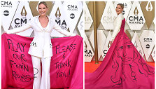 Jennifer Nettles &bdquo;Country Music Awards&ldquo; ceremonijoje