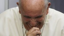 Popiežius Pranci&scaron;kus kalba žurnalistams grįžtant i&scaron; apa&scaron;tali&scaron;kos kelionės  
