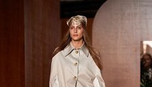 &bdquo;Alexa Chung&ldquo; 2019 m. pavasario ir vasaros kolekcijos pristatymas
