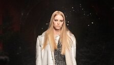 &bdquo;Chanel&ldquo; 2021&ndash;2022 m. rudens ir žiemos kolekcijos modelis
