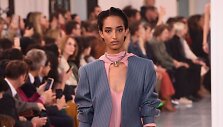 &bdquo;Chloe&ldquo; 2020 m. pavasario ir vasaros kolekcijos modelis