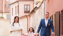 Rūta Luko&scaron;evičiūtė su dukra ir Marius Dauda 