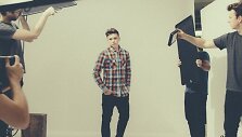 Brooklynas Beckhamas reklaminėje &bdquo;Reserved&ldquo; fotosesijoje