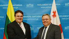 Linas Linkevičius su Parlamento pirmininku