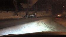 Kaune apvirtęs &bdquo;Peugeot&ldquo; automobilis