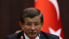 Turkijos premjeras Ahmetas Davutoglu 