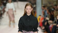 &bdquo;Carolina Herrera&ldquo; 2019 m. pavasario ir vasaros kolekcijos pristatymas