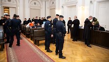 &bdquo;Pravieni&scaron;kių mafijos&ldquo; bylos nagrinėjimas