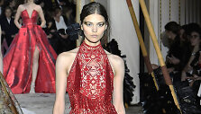 &bdquo;Zuhair Murad&ldquo; modelis