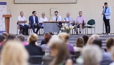  Dubingiuose ministrė Jurgita &Scaron;iugždinienė dalyvavo Lietuvos &scaron;vietimo darbuotojų profesinės sąjungos suorganizuotoje diskusijoje