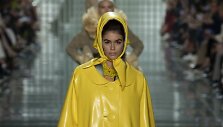 &bdquo;Marc Jacobs&ldquo; 2019 m. pavasario ir vasaros kolekcijos modelis