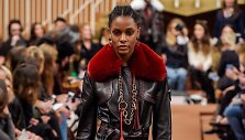 &bdquo;Tod's&ldquo; 2016 m. rudens-žiemos kolekcijos modelis