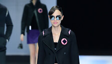 &bdquo;Emporio Armani&ldquo; 2016 m. rudens-žiemos kolekcijos modelis