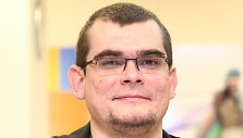 Emilis Vėlyvis   