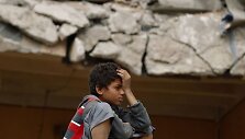 Jemeno sostinėje per Saudo Arabijos vadovaujamos koalicijos antskrydžius žuvo 14 civilių